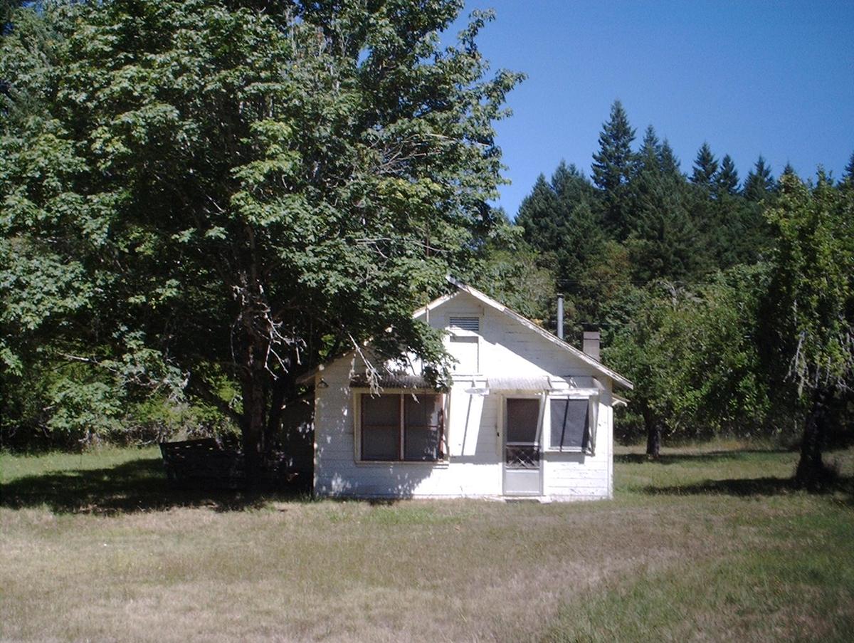 IMAG00302 Redwood Properties