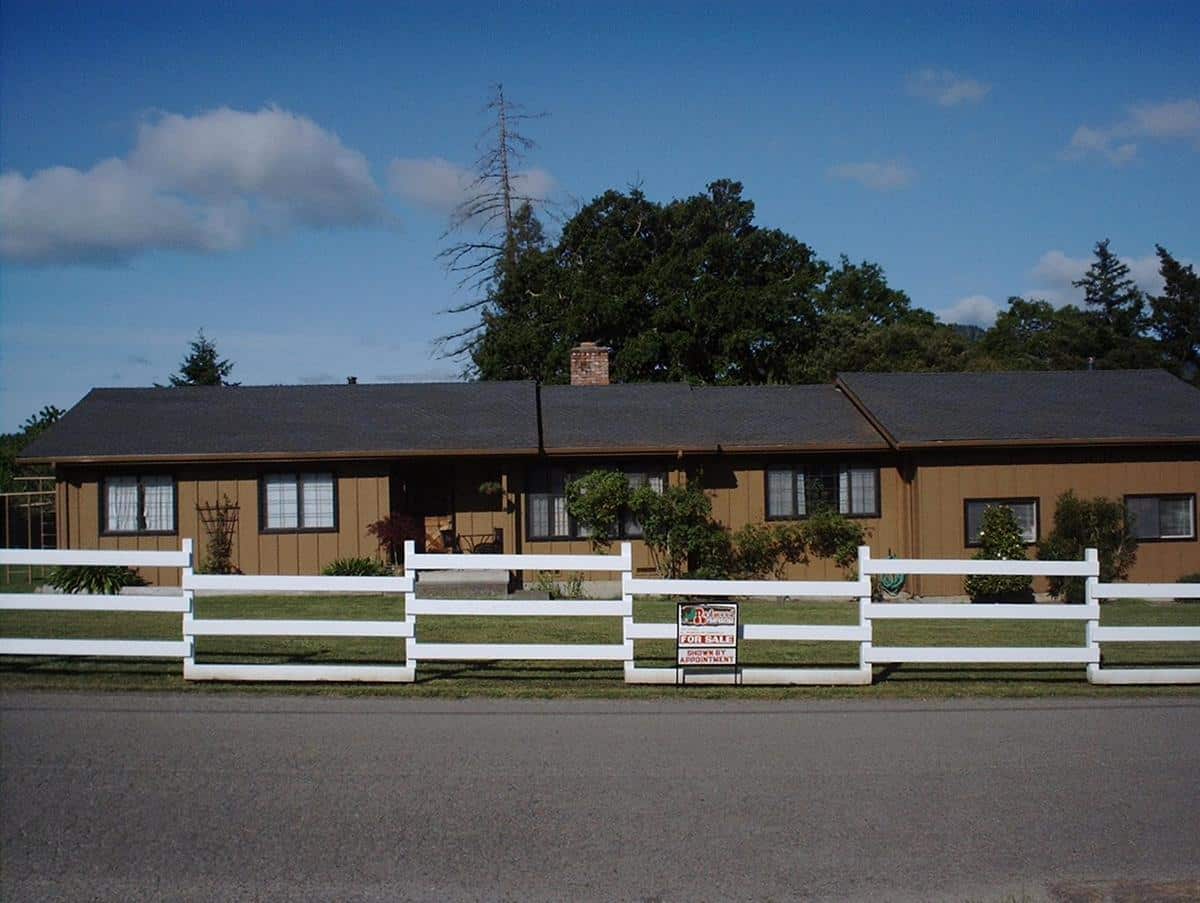 IMAG00542 Redwood Properties