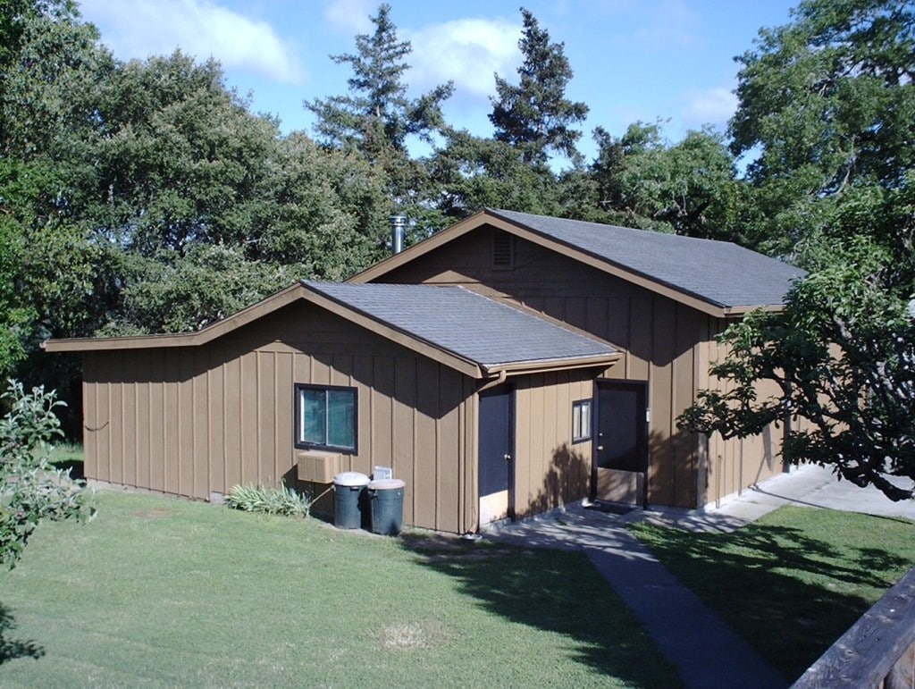 IMAG00601024×771 Redwood Properties