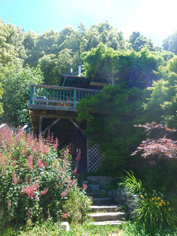 P1000988 Redwood Properties